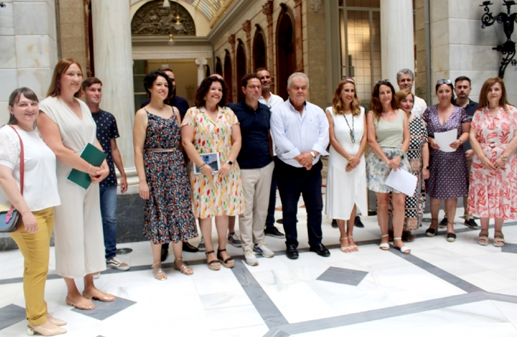 El Real Casino de Murcia acogió la presentación oficial del XXXII Certamen Nacional de Habaneras y Polifonía